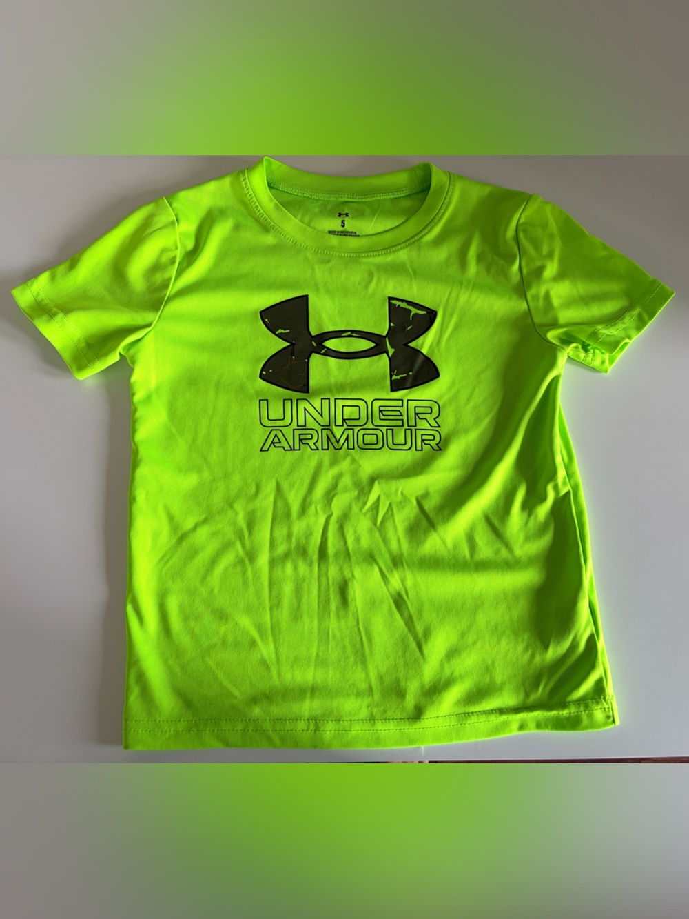 Under Armour T Shirt